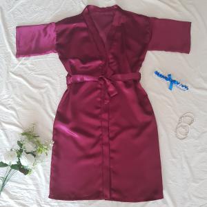 Egyszínű bordó szatén köntös – kb. M-es
