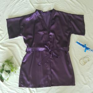 Egyszínű padlizsánlila / sötétlila szatén köntös – kb. L-es