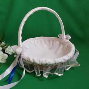 Hófehér-királykék gyűrűtartó párna és sziromszóró kosár szett