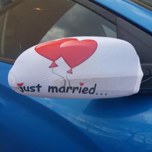 Just married feliratú, szív alakú lufi mintás spandex visszapillantó tükör dísz, autó dekoráció