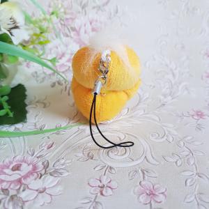 Kacsa alakú plüss mobildísz, függődísz, táskadísz