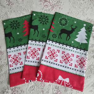 Karácsonyi fenyőfa, rénszarvas mintás mikulás zsák, textil ajándéktasak