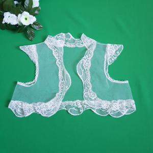 Kb. S-es ekrü színű menyasszonyi csipkés tüll boleró