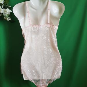 L-es / 44/46-os rózsaszín, szexi csipkés body