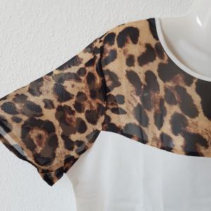 L-es leopárd mintás, hátul hosszított fazonú sifon blúz, póló