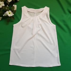 M-es hófehér, húzott elejű ujjatlan blúz, póló, felső