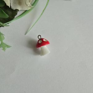 Mini gomba alakú medál, charm, dísz, gyöngy