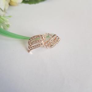 Strasszköves, hullám mintás fülbevaló