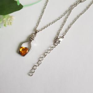 Strasszköves, narancssárga szív díszes szerelmi bájitalos palack medálos nyaklánc