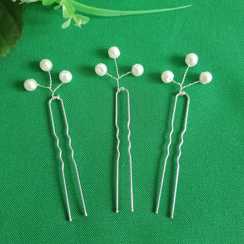 Fehér gyöngyös, 3 ágú menyasszonyi hajtű, drótos hajdísz