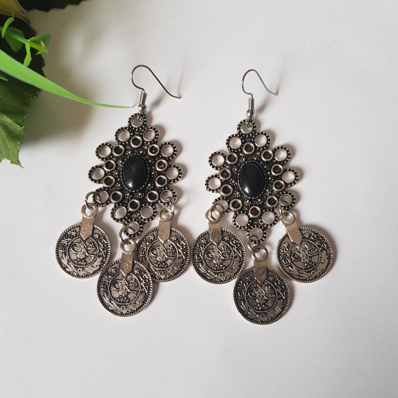 Fekete köves fülbevaló