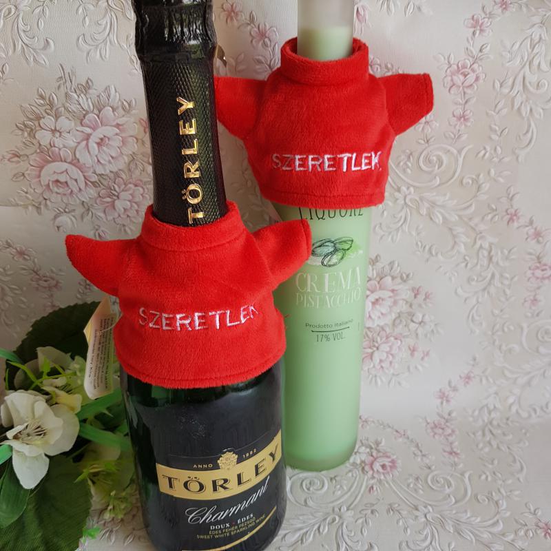 Hímzett SZERETLEK feliratos mini póló plüssre, üvegre