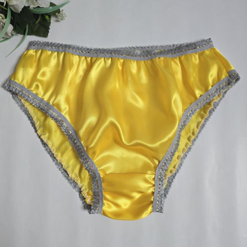 L-es / 46-os Hagyományos fazonú szatén bugyi – citromsárga-szürke