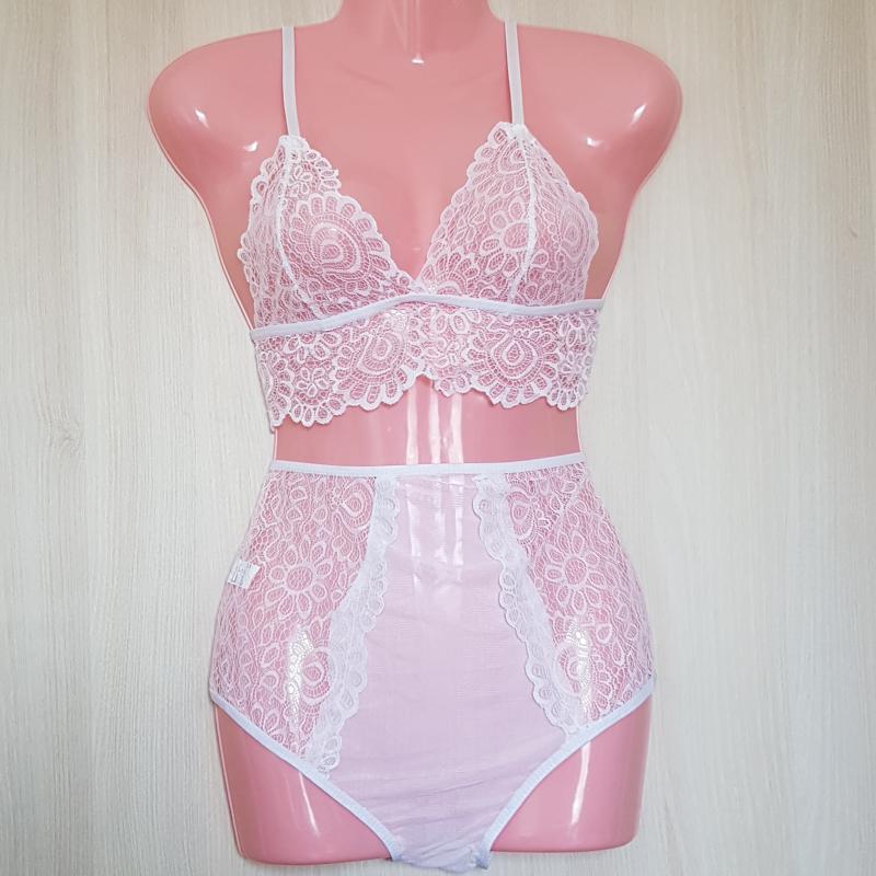 S-es Fehér csipke fehérnemű szett: melltartó + magasderekú bugyi