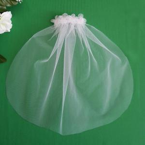 1 rétegű, gyöngyös tüll virágos, HÓFEHÉR MINI menyasszonyi fátyol (41.1)