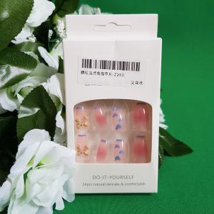 24db-os szűkített négyzet alakú DIY műköröm szett folyékony ragasztóval – rózsaszín – szívecskés - masnis