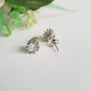 Apró strasszköves fülbevaló