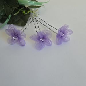 Áttetsző gyöngyös, lila színű tüll virágos hajtű, hajdísz