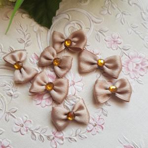 Barna színű szatén masni dísz, dekoráció