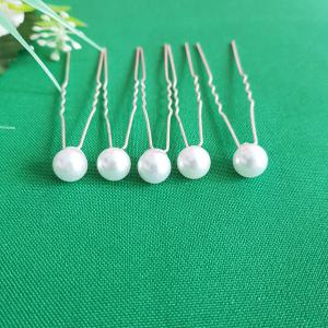 Fehér gyöngyös menyasszonyi hajtű, hajdísz