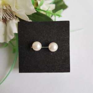 Fehér színű gyöngyfülbevaló