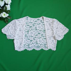 Kb. L-es hófehér színű, rövid ujjú, elasztikus csipke boleró