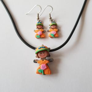 Kislány díszes ékszerszett: nyaklánc + fülbevaló