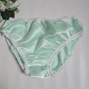 L-es / 46-os Hagyományos fazonú szatén bugyi – mentazöld-fehér