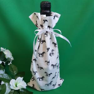 Vágtató ló mintás zsák, textil ajándéktasak borokhoz, pezsgőkhöz