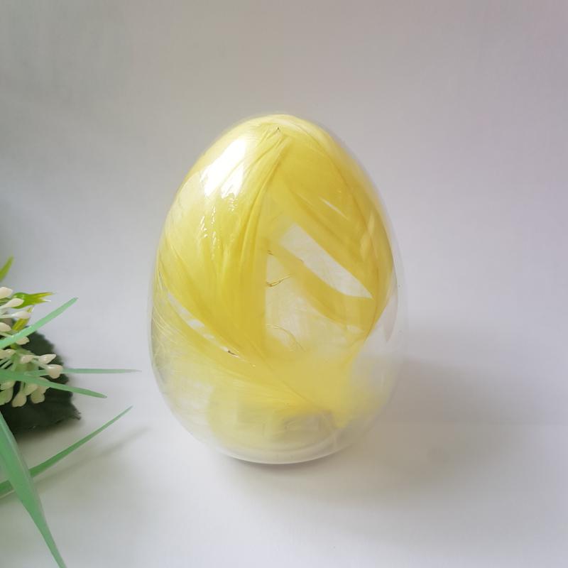 Tollakkal díszített, tojás alakú LED-es lámpa, húsvéti dísz