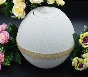 Lebomló bio gömb fehér homok urna kagylós tetővel