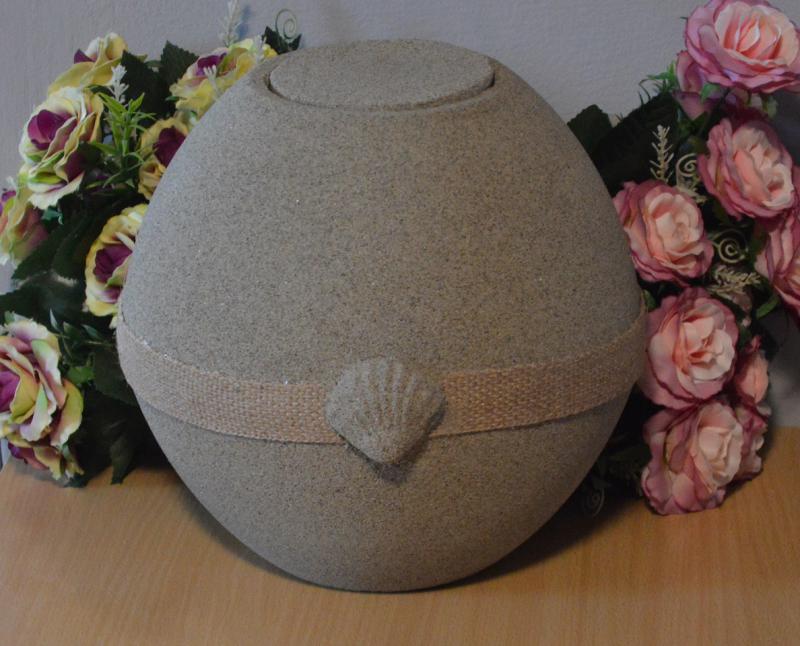 Lebomló bio gömb urna kagylós mintával