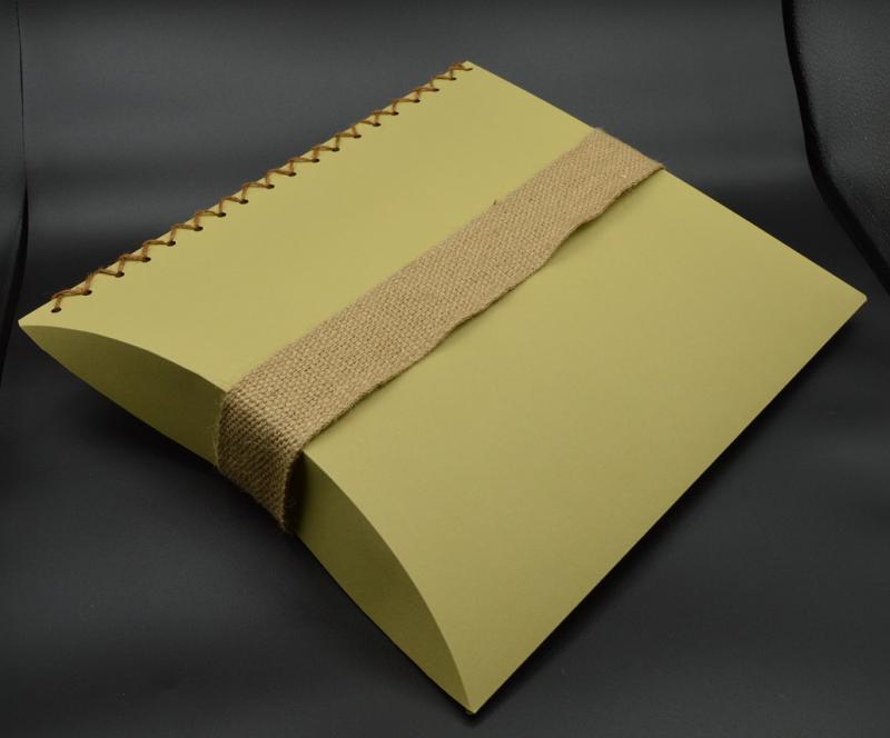 Lebomló urna szórópárna - Olíva színben