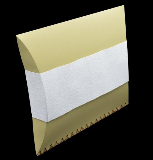 Lebomló urna szórópárna - olíva zöld színbe pántos