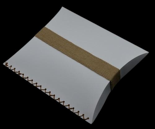 Urna szóró párna - natúr fehér lebomló vízi