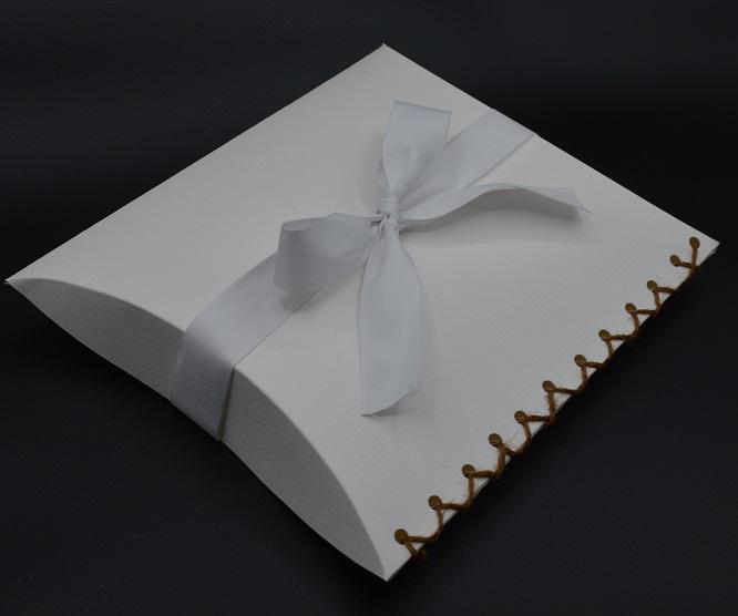 Urna szórópárna -  kis méret fehér szalaggal