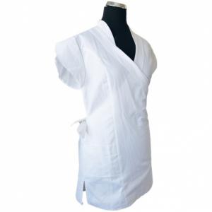 Kozmetikus munkaruha zsebbel M