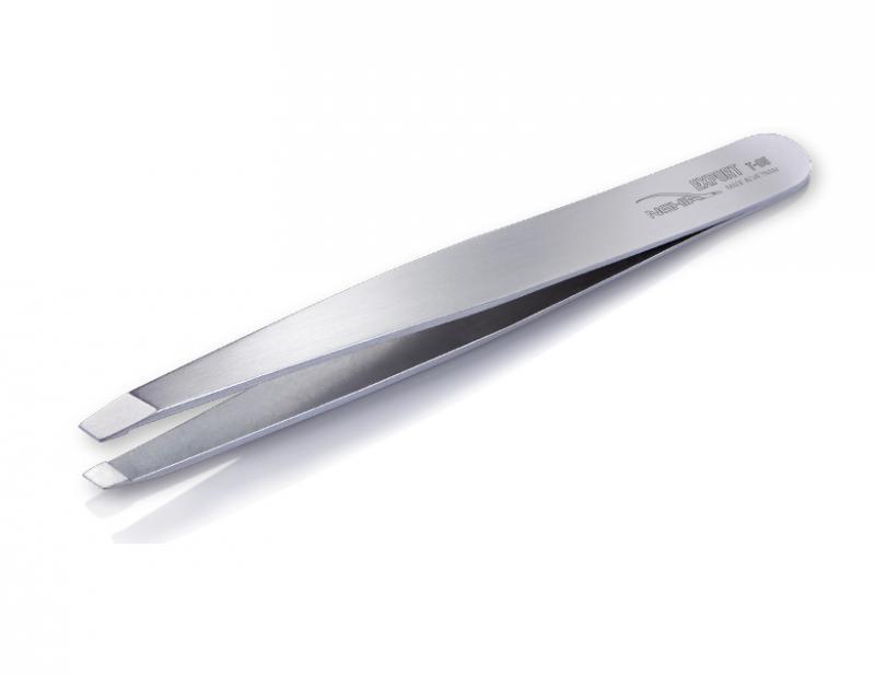 Ferde szemöldökcsipesz T05