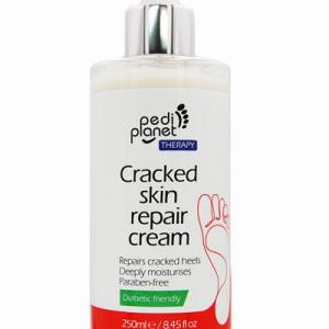 Pedi Planet Cracked skin repair cream 250ml (regeneráló lábápoló krém repedezett bőrre)