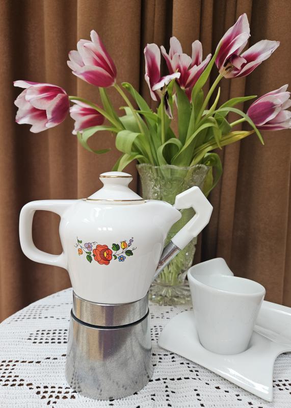 4 személyes Kalocsai porcelán kávéfőző