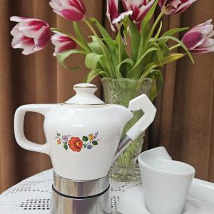 4 személyes Kalocsai porcelán kávéfőző