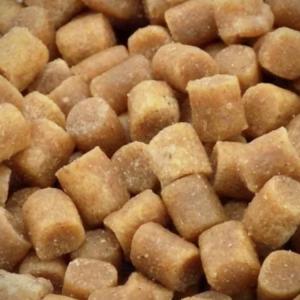 Natural pellet 1000g