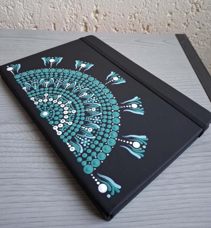 Mandala mintás egyedi jegyzetfüzet - türkiz