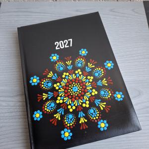 Mandala 2027-es határidő napló – Kézzel festett, egyedi ajándék nőknek