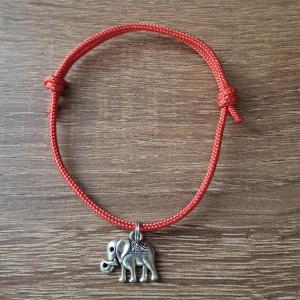 Színes paracord zsinór karkötő elefánt figyegővel