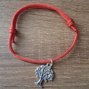 Színes paracord zsinór karkötő életfa fityegővel