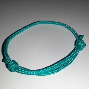 Türkiz kabbala paracord karkötő 1 db