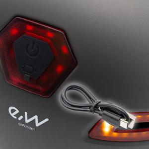 Bukósisak, fényvédő plexivel Indexel L méret