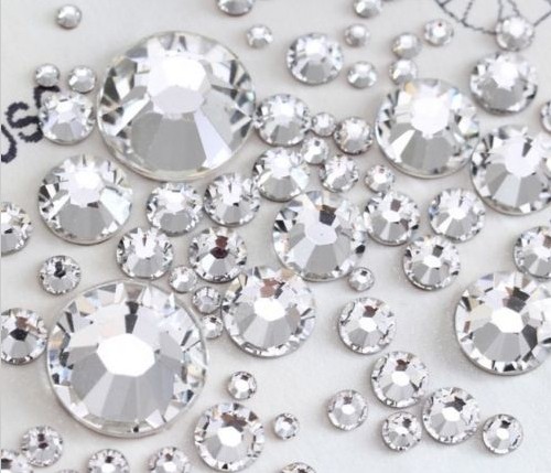 Sw. kristály strasszkő 100db. (1,7mm, ss5) - Clear
