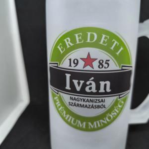 Egyedi névre szóló  üveg söröskorsó